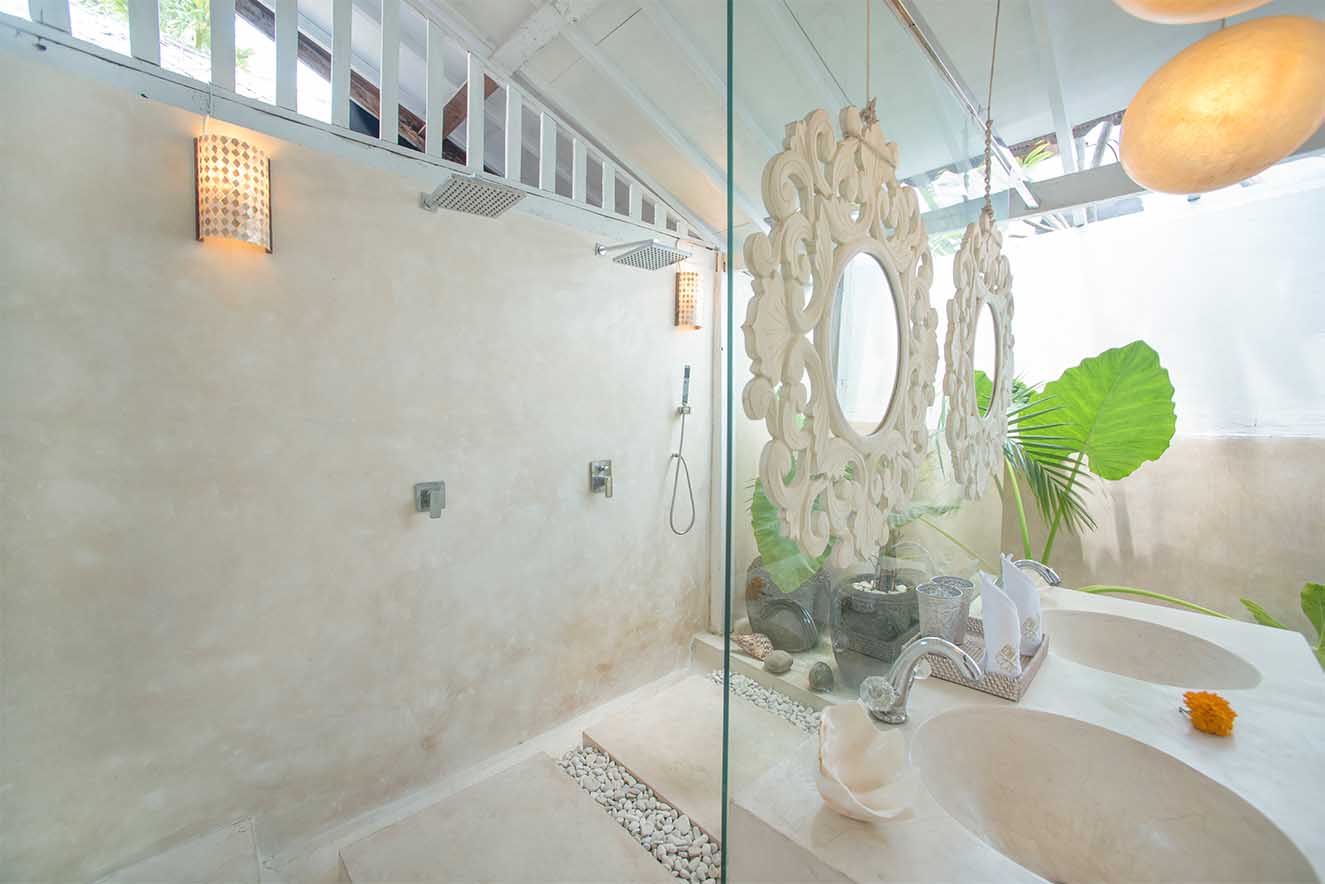 Sumatra Bathroom